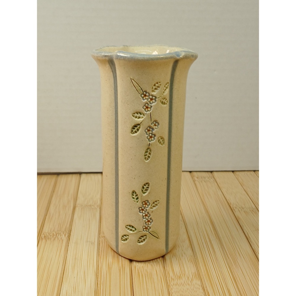 Vintage 1985 MP Studio Pottery Bud Vase Floral Scalloped Stoneware Cream Blue 6"